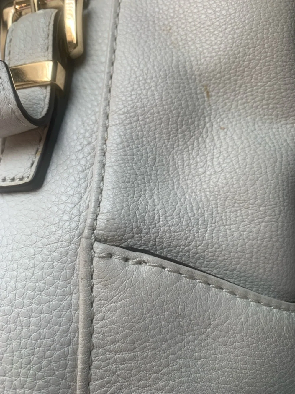 Michael Kors Cream Leather Shoulder Bag with Gold Hardware